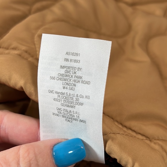 Reversible Quilted Floral Brown Tan Khaki Vest Puffer w/Pockets on tan side - Sm - Picture 7 of 9